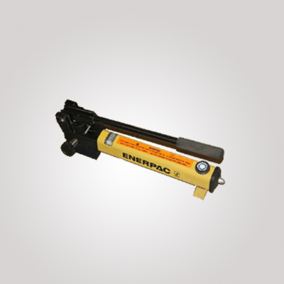 P-2282超高壓手動液壓泵 注意事項